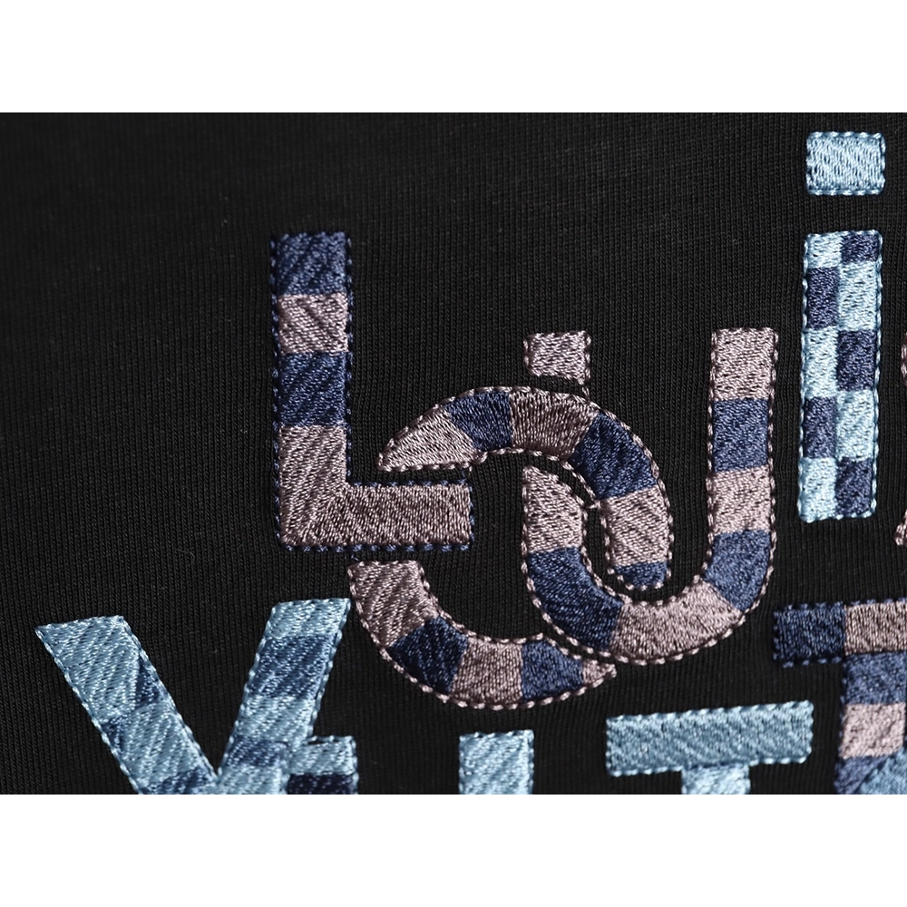Louis Vuitton Embroidered Short-Sleeve T-Shirt TSK1,Louis Vuitton