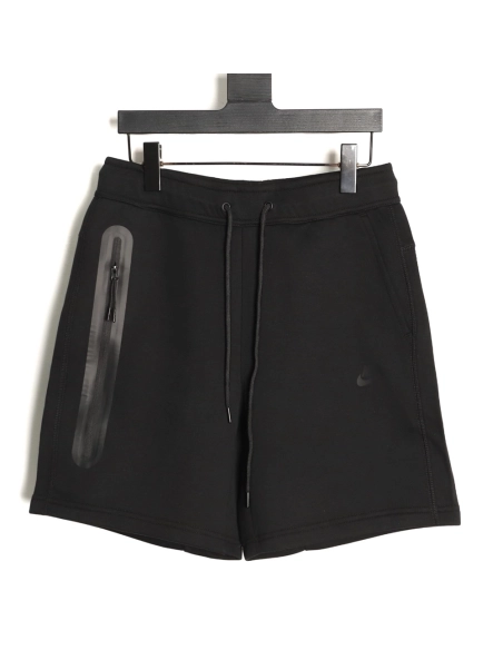 Nike Taped-Pocket Shorts TSK1,Nike