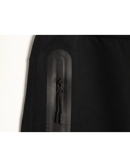 Nike Taped-Pocket Shorts TSK1,Nike