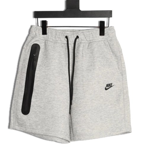 Nike Taped-Pocket Shorts,Nike