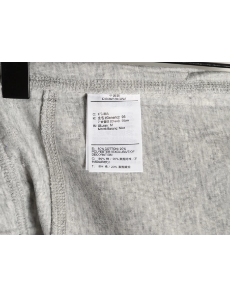 Nike Taped-Pocket Shorts,Nike