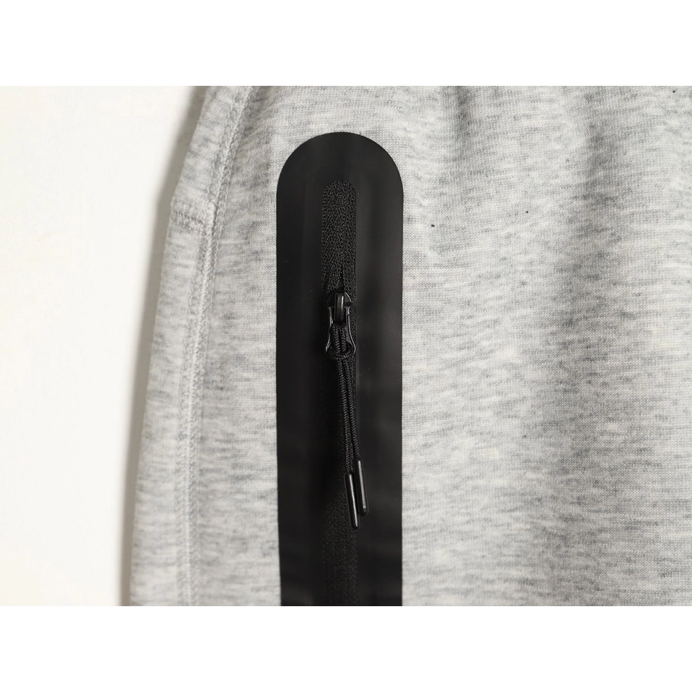 Nike Taped-Pocket Shorts,Nike