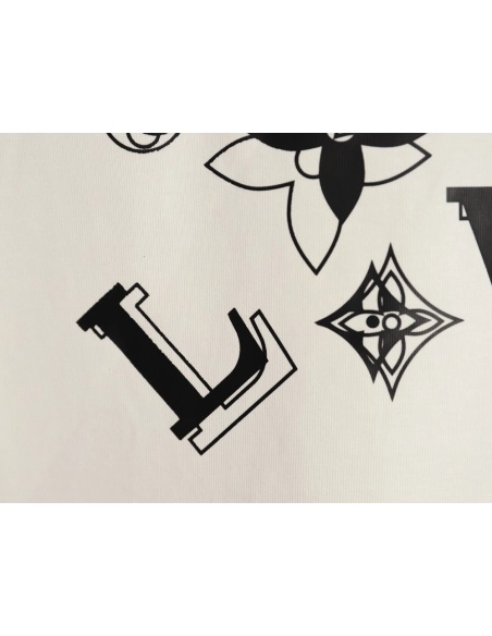 Louis Vuitton Phantom Logo Short-Sleeve T-Shirt,Louis Vuitton