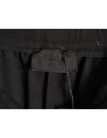 Prada slanted triangle pocket zipper shorts,Prada