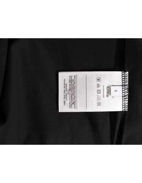 Valentino Minimalist Logo Silicone Letter Short-Sleeve T-Shirt TSK2,Valentino