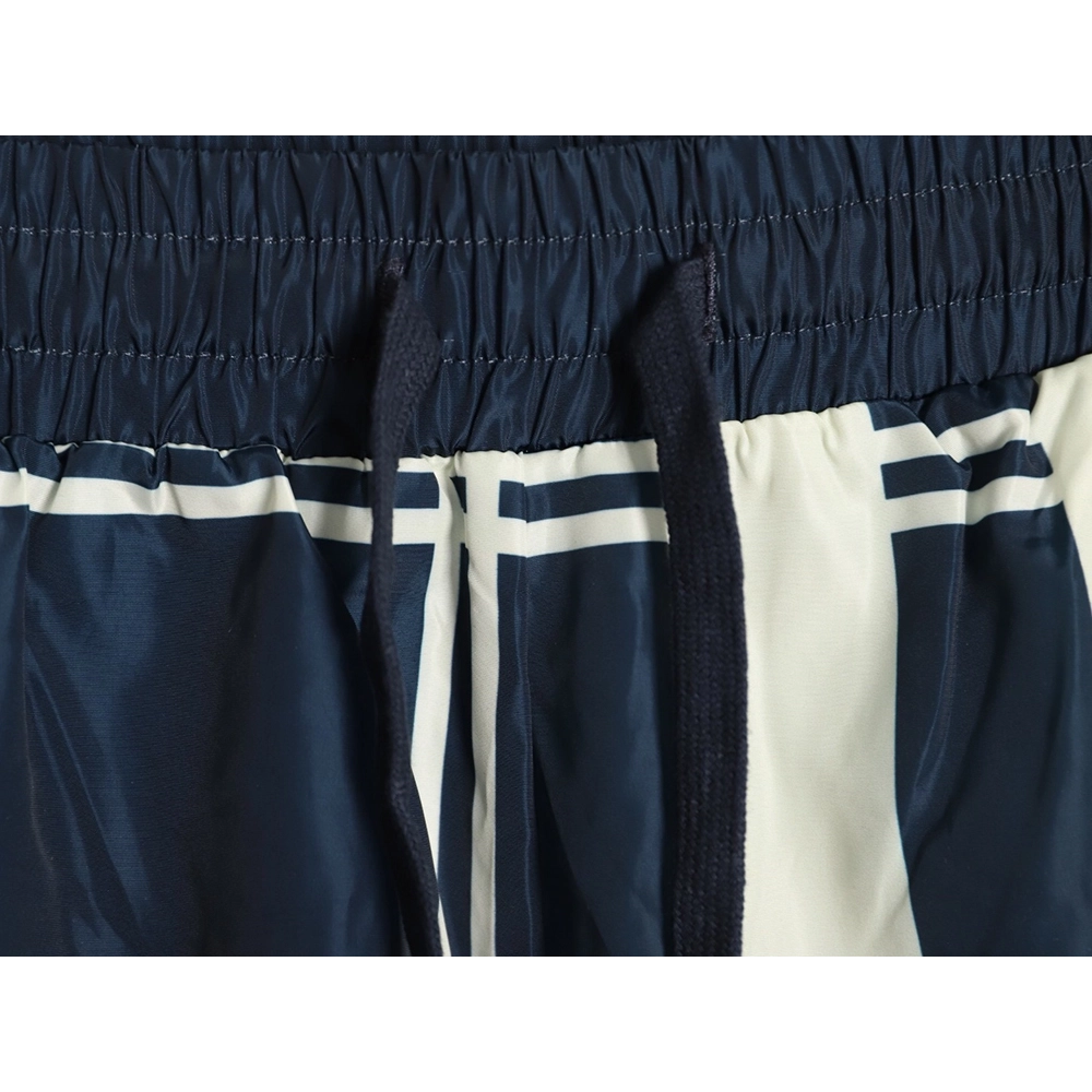 Burberry check equestrian logo beach shorts TSK1,Burberry