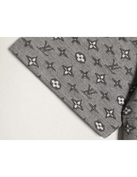 Louis Vuitton All-Over Monogram Jacquard Short-Sleeve T-Shirt TSK1,Louis Vuitton