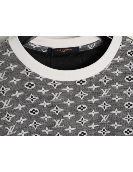 Louis Vuitton All-Over Monogram Jacquard Short-Sleeve T-Shirt,Louis Vuitton