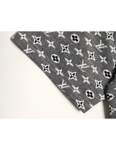 Louis Vuitton All-Over Monogram Jacquard Short-Sleeve T-Shirt,Louis Vuitton