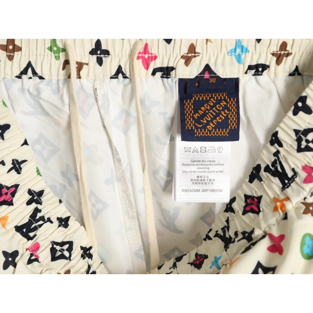 Louis Vuitton Collaboration Printed Mulberry Silk Shorts,Louis Vuitton
