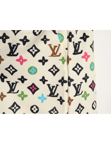 Louis Vuitton Collaboration Printed Mulberry Silk Shorts,Louis Vuitton