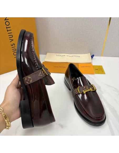 Louis Vuitton Louis Loafer Shoes 1ADFVP,LOUIS VUITTON Sneakers
