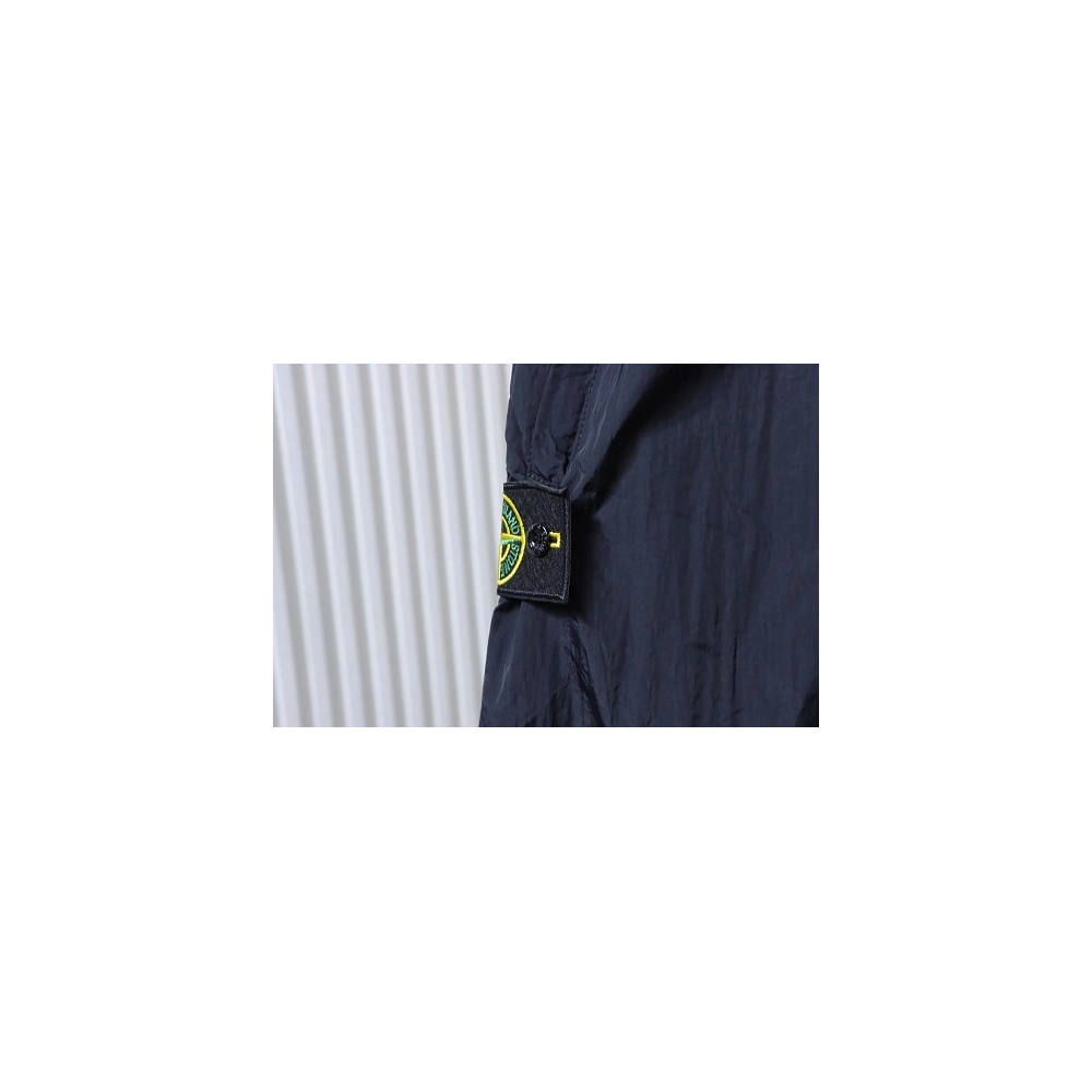 Stone Island Cargo Shorts Black,Stone Island Shorts,Shorts,CLOTHES