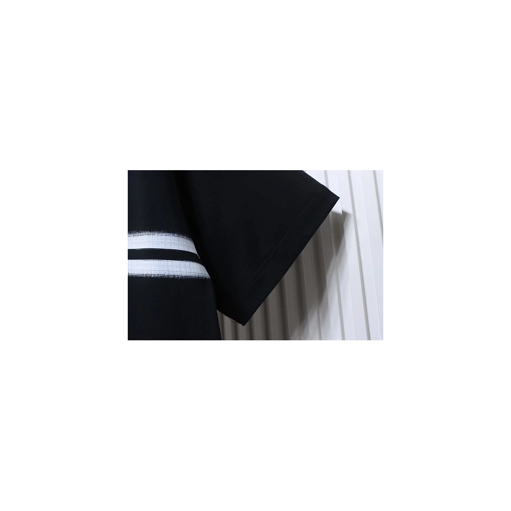 Gucci Black and White Gradient Belt Print T-shirt Black,Gucci T-shirts,T-Shirts,CLOTHES