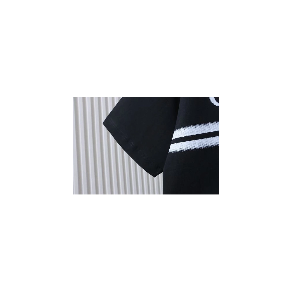 Gucci Black and White Gradient Belt Print T-shirt Black,Gucci T-shirts,T-Shirts,CLOTHES