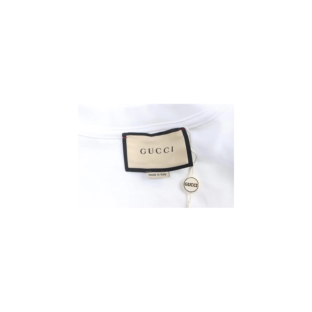 Gucci Red and White Gradient Belt Print T-shirt White,Gucci T-shirts,T-Shirts,CLOTHES