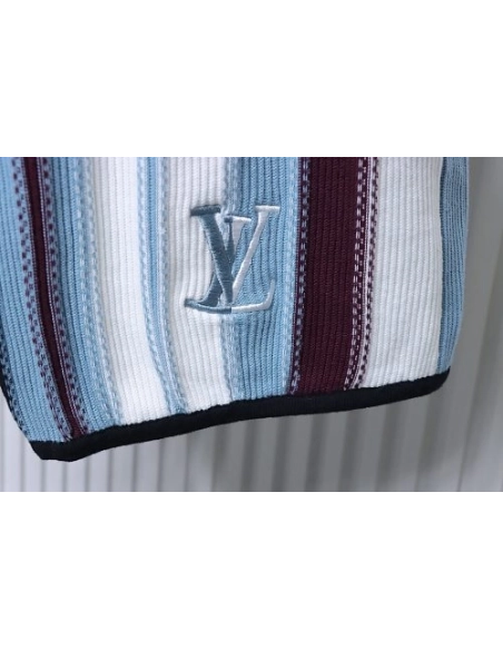 Louis Vuitton Vertical-Striped Knit Shorts,Louis Vuitton Shorts,Shorts,CLOTHES