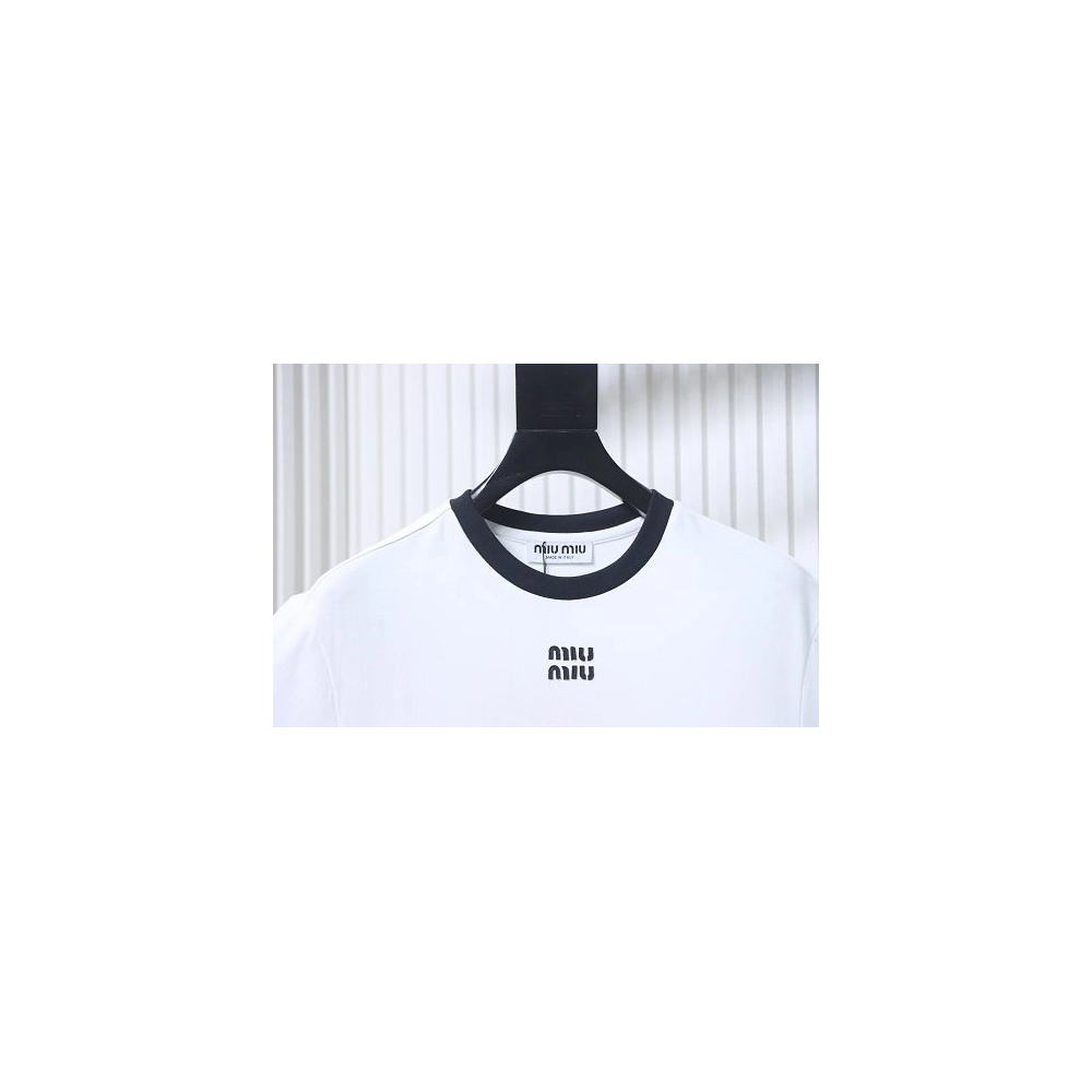 Miu Miu Black and White Color-Block T-shirt,Miu Miu T-shirts,T-Shirts,CLOTHES