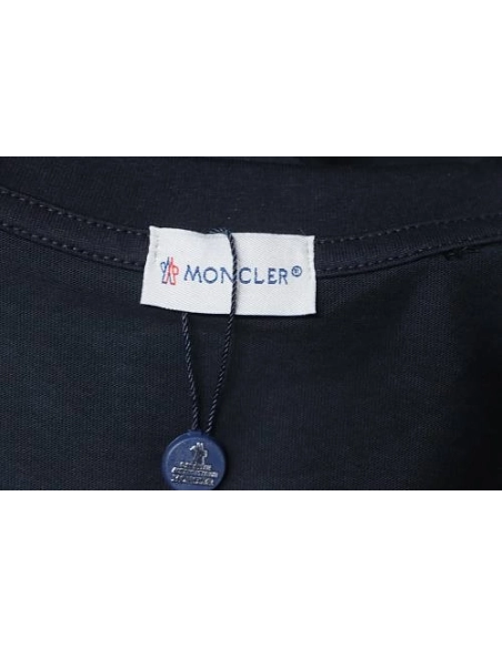 Moncler Gray Logo T-Shirt Black,Moncler T-Shirts,T-Shirts,CLOTHES