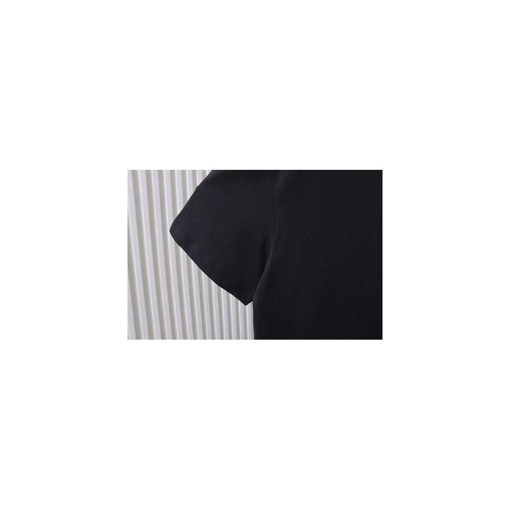 Moncler Small Embroidered Chest Logo T-Shirt Black,Moncler T-Shirts,T-Shirts,CLOTHES