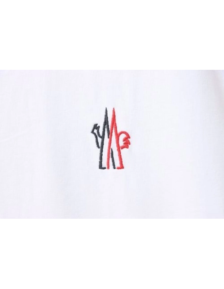 Moncler Small Embroidered Chest Logo T-Shirt White,Moncler T-Shirts,T-Shirts,CLOTHES
