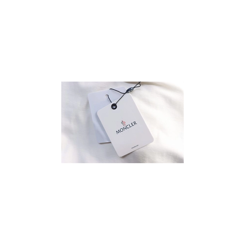 Moncler Small Embroidered Chest Logo T-Shirt White,Moncler T-Shirts,T-Shirts,CLOTHES