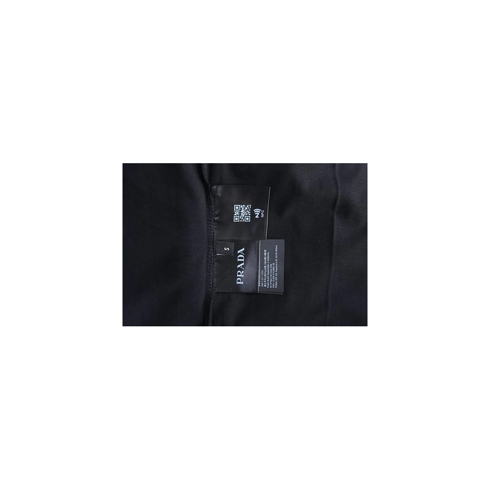 Prada Painted Logo Print T-shirt Black,Prada T-shirts,T-Shirts,CLOTHES