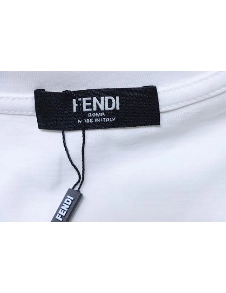 Fendi Yellow-Eyed Red-Letter Print T-Shirt White,Fendi T-Shirts,T-Shirts,CLOTHES