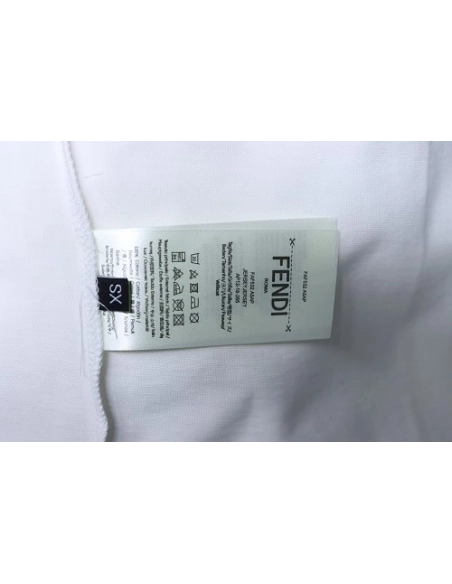 Fendi Yellow-Eyed Red-Letter Print T-Shirt White,Fendi T-Shirts,T-Shirts,CLOTHES
