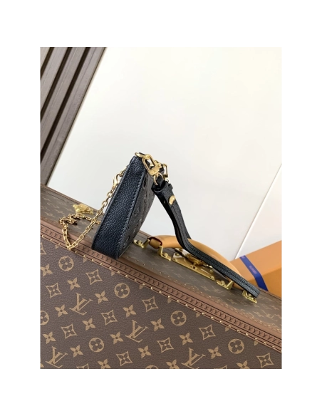 Louis Vuitton Easy Pouch On Strap Bags M80349 19.11.5X3cm,Louis Vuitton Bags