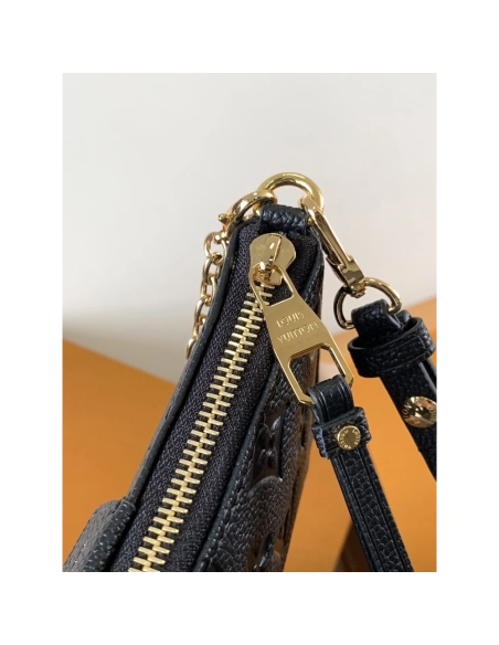 Louis Vuitton Easy Pouch On Strap Bags M80349 19.11.5X3cm,Louis Vuitton Bags