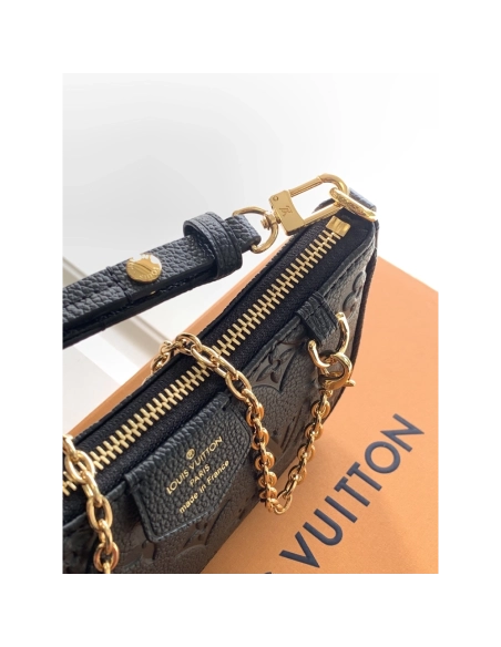 Louis Vuitton Easy Pouch On Strap Bags M80349 19.11.5X3cm,Louis Vuitton Bags