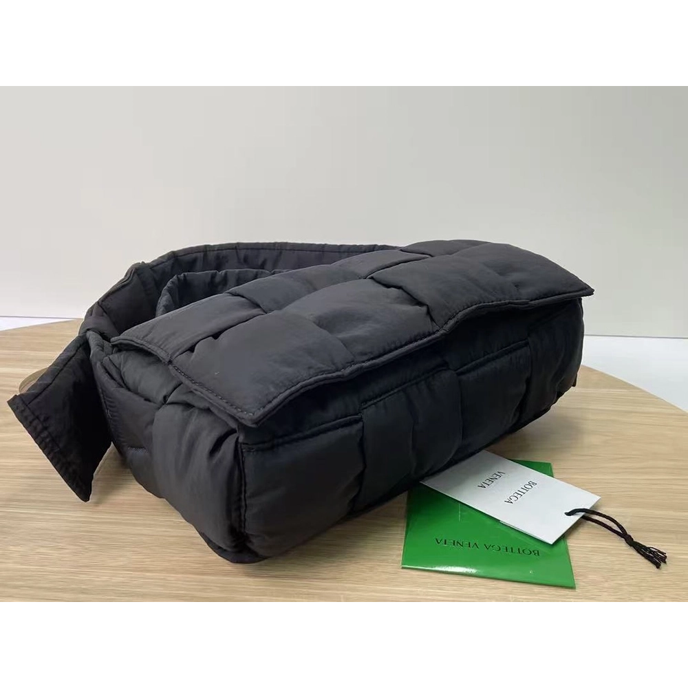 Bottega Veneta Padded Tech Cassette Bags 628951 30X15cm,Bottega Veneta bags