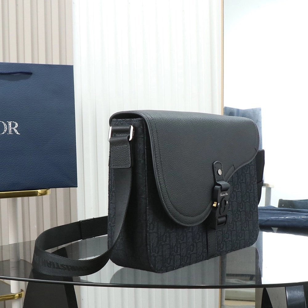 Dior Medium Saddle Messenger Bag with Flap H03E 31X23X8cm,Christian Dior Bags