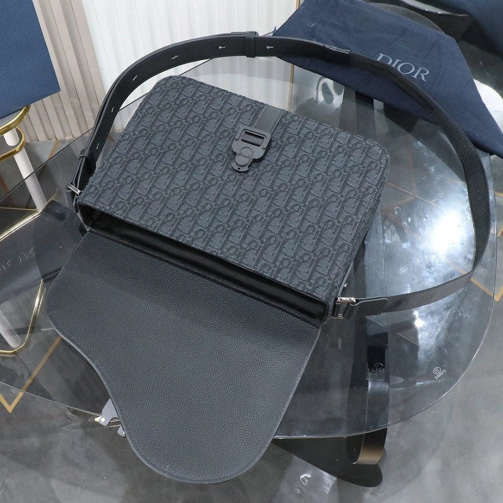 Dior Medium Saddle Messenger Bag with Flap H03E 31X23X8cm,Christian Dior Bags