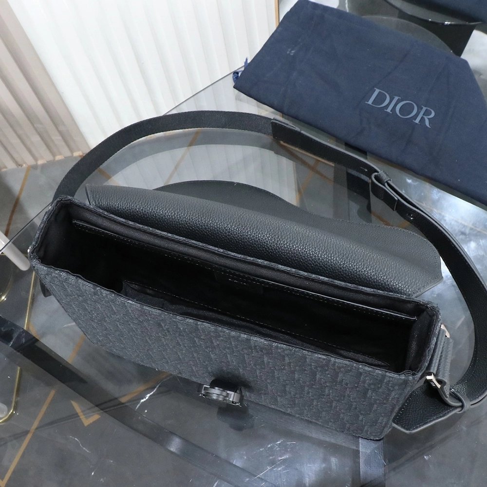 Dior Medium Saddle Messenger Bag with Flap H03E 31X23X8cm,Christian Dior Bags