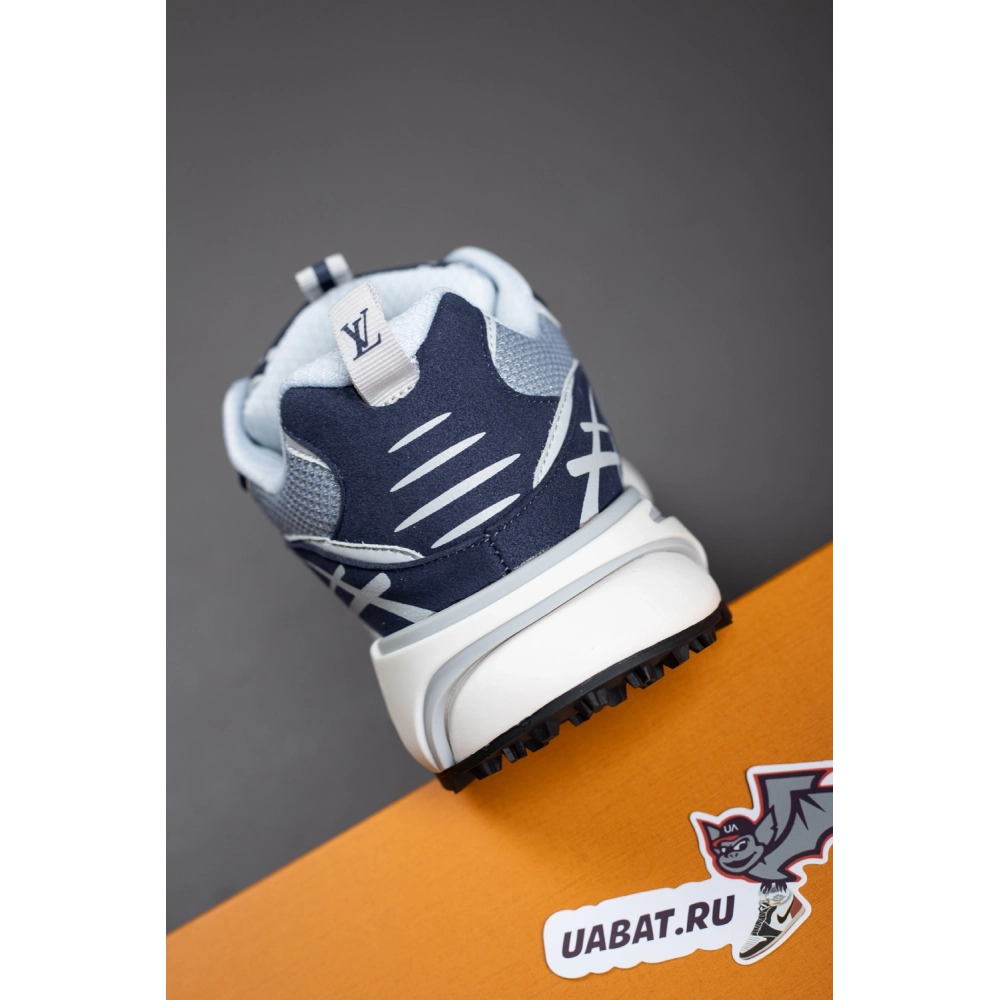 Louis Vuitton Tatic Runner Sneaker 1AKC4K,LOUIS VUITTON Sneakers