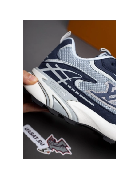 Louis Vuitton Tatic Runner Sneaker 1AKC4K,LOUIS VUITTON Sneakers
