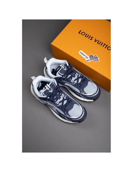 Louis Vuitton Tatic Runner Sneaker 1AKC4K,LOUIS VUITTON Sneakers