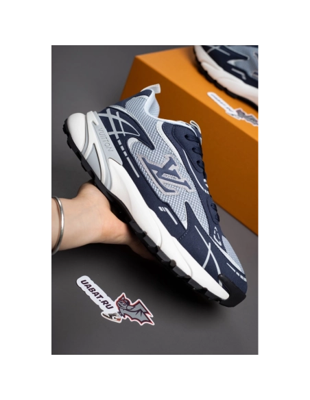 Louis Vuitton Tatic Runner Sneaker 1AKC4K,LOUIS VUITTON Sneakers