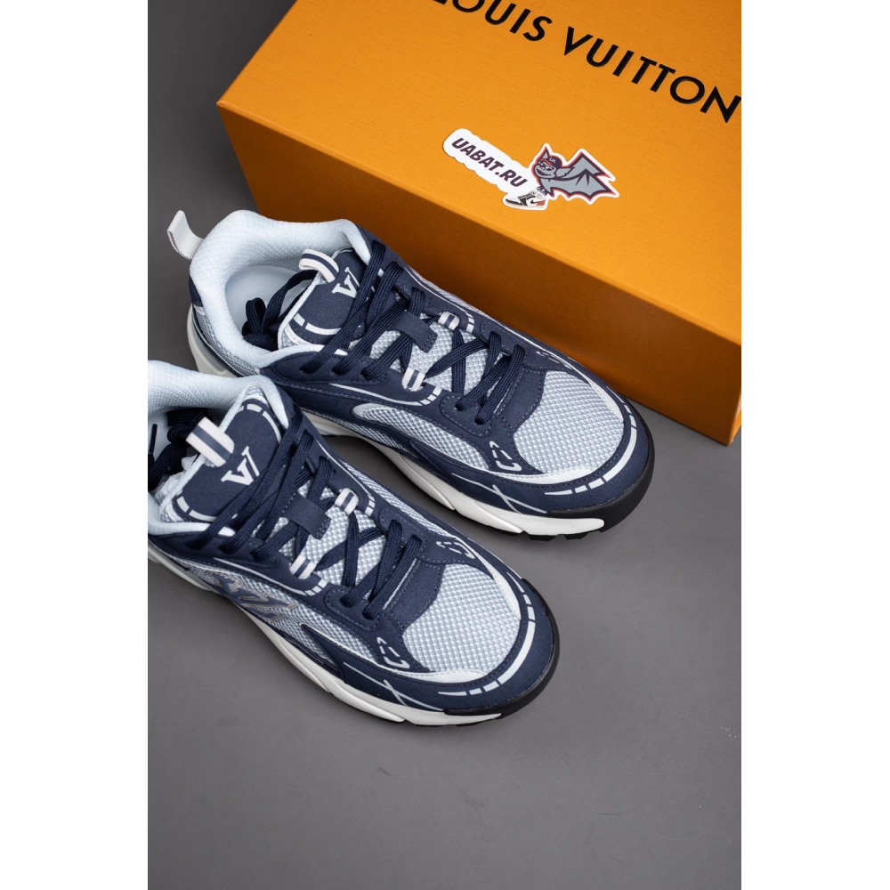 Louis Vuitton Tatic Runner Sneaker 1AKC4K,LOUIS VUITTON Sneakers