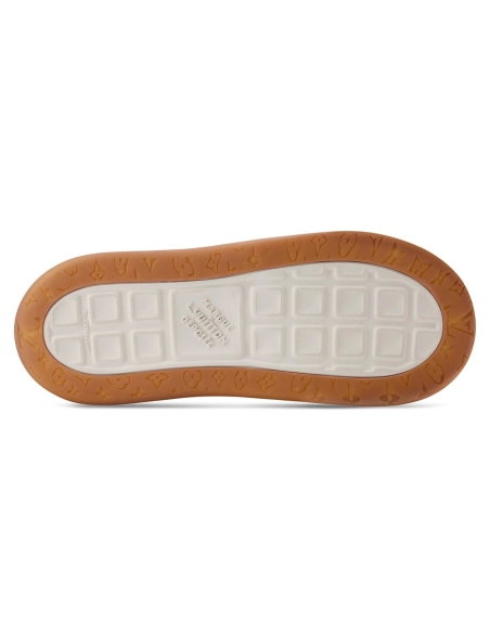 Louis Vuitton Tilted Sneaker 1AJTJ8,LOUIS VUITTON Sneakers