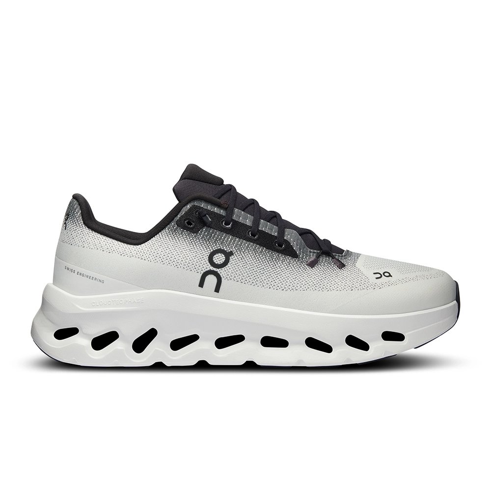 ON Cloudtilt Sneaker Black White,ON SNEAKERS