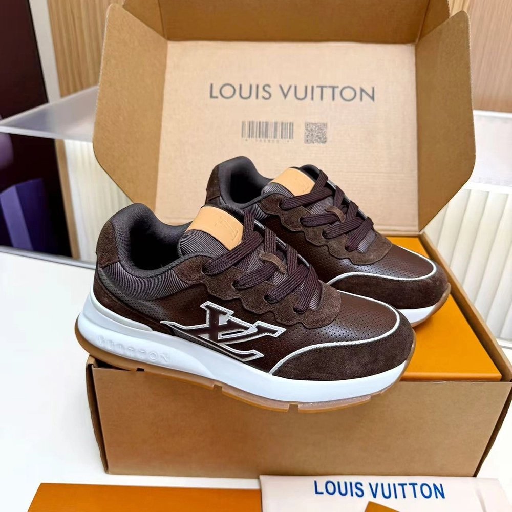 Louis Vuitton Classic Sneaker 1A002W,LOUIS VUITTON Sneakers