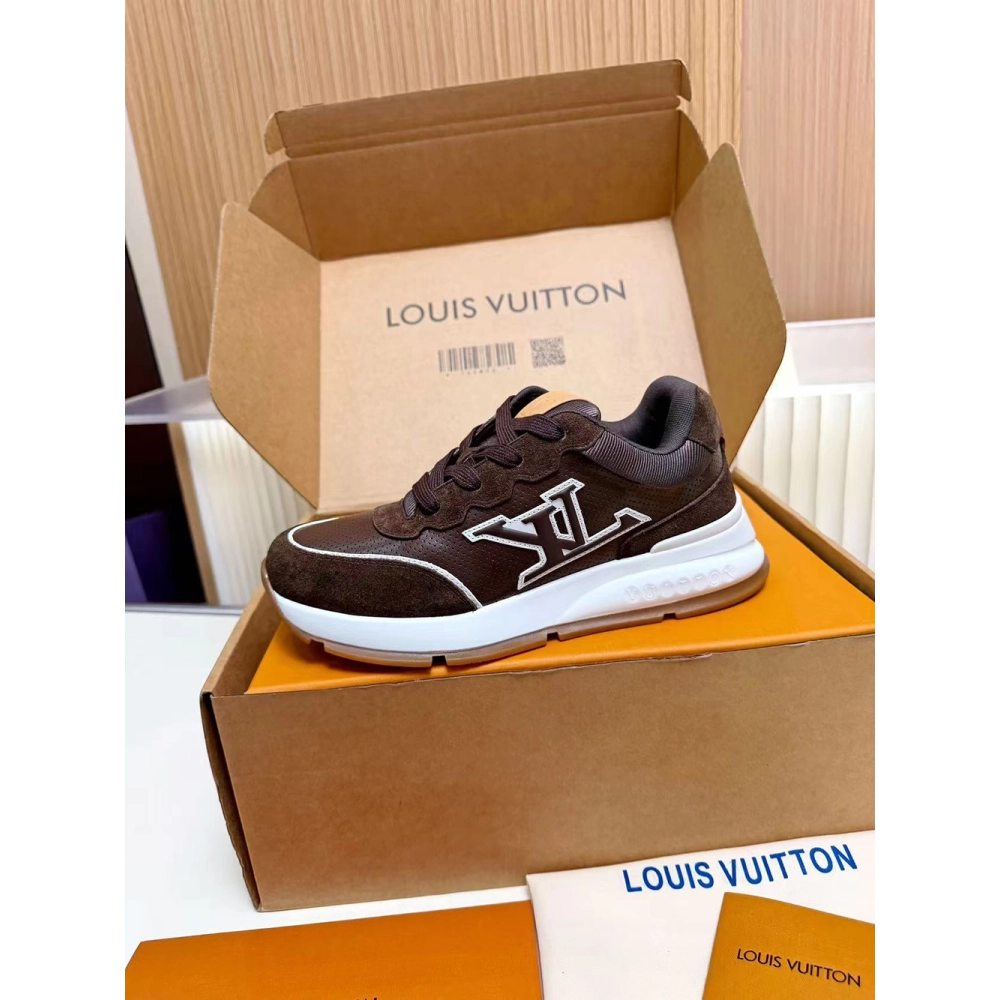 Louis Vuitton Classic Sneaker 1A002W,LOUIS VUITTON Sneakers
