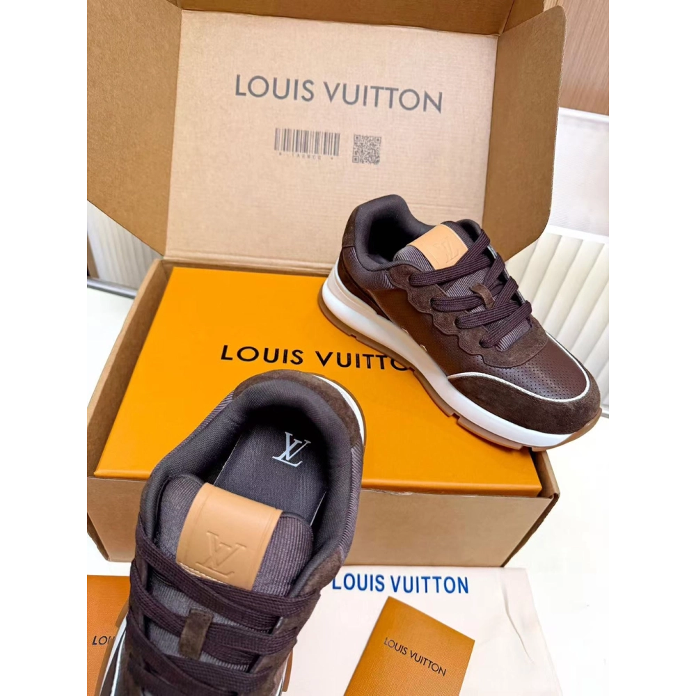 Louis Vuitton Classic Sneaker 1A002W,LOUIS VUITTON Sneakers