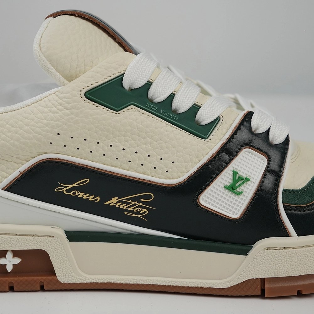 Louis Vuitton Trainer Sneaker 1AKB9J,LV Trainer