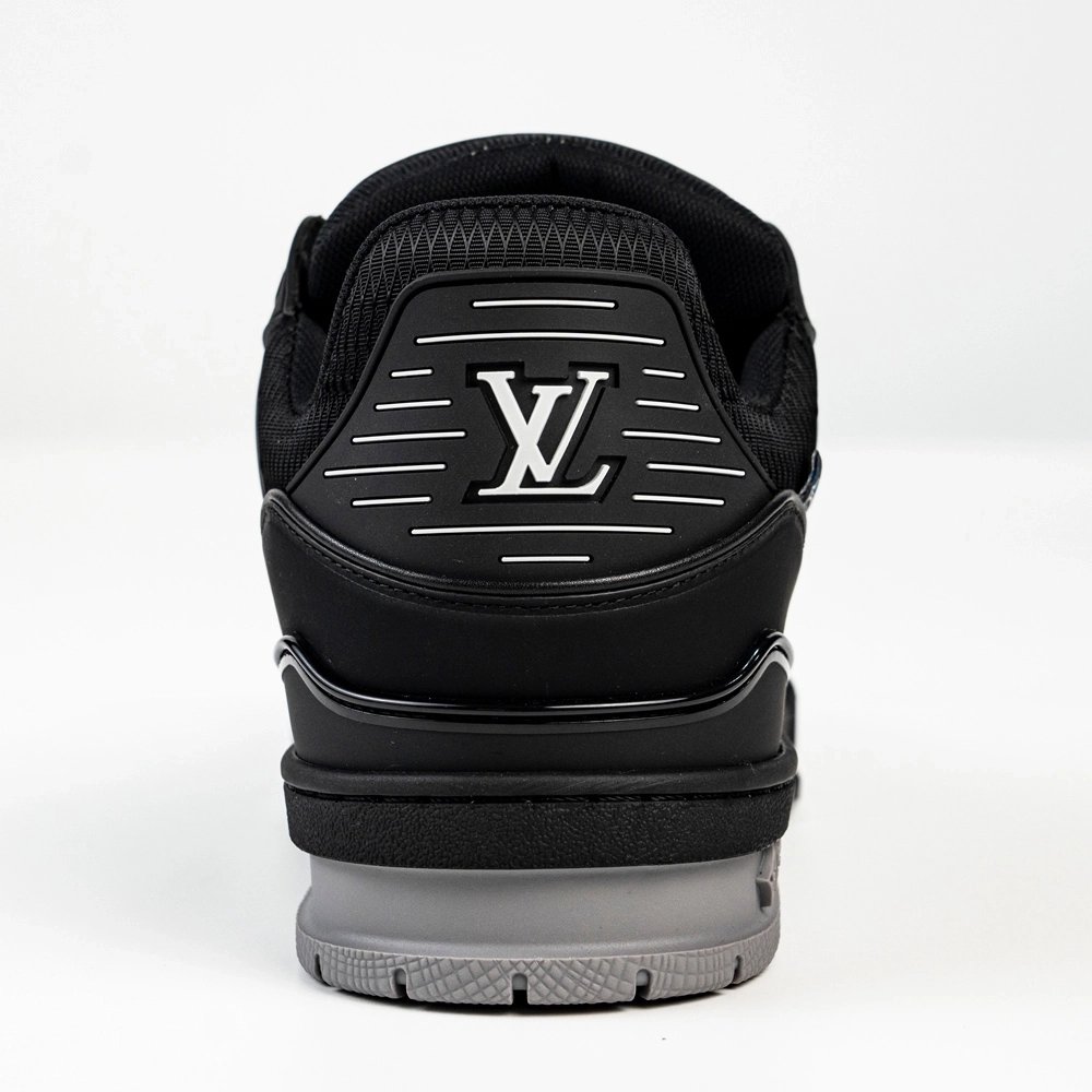 Louis Vuitton Trainer Sneaker 1AJATE,LV Trainer
