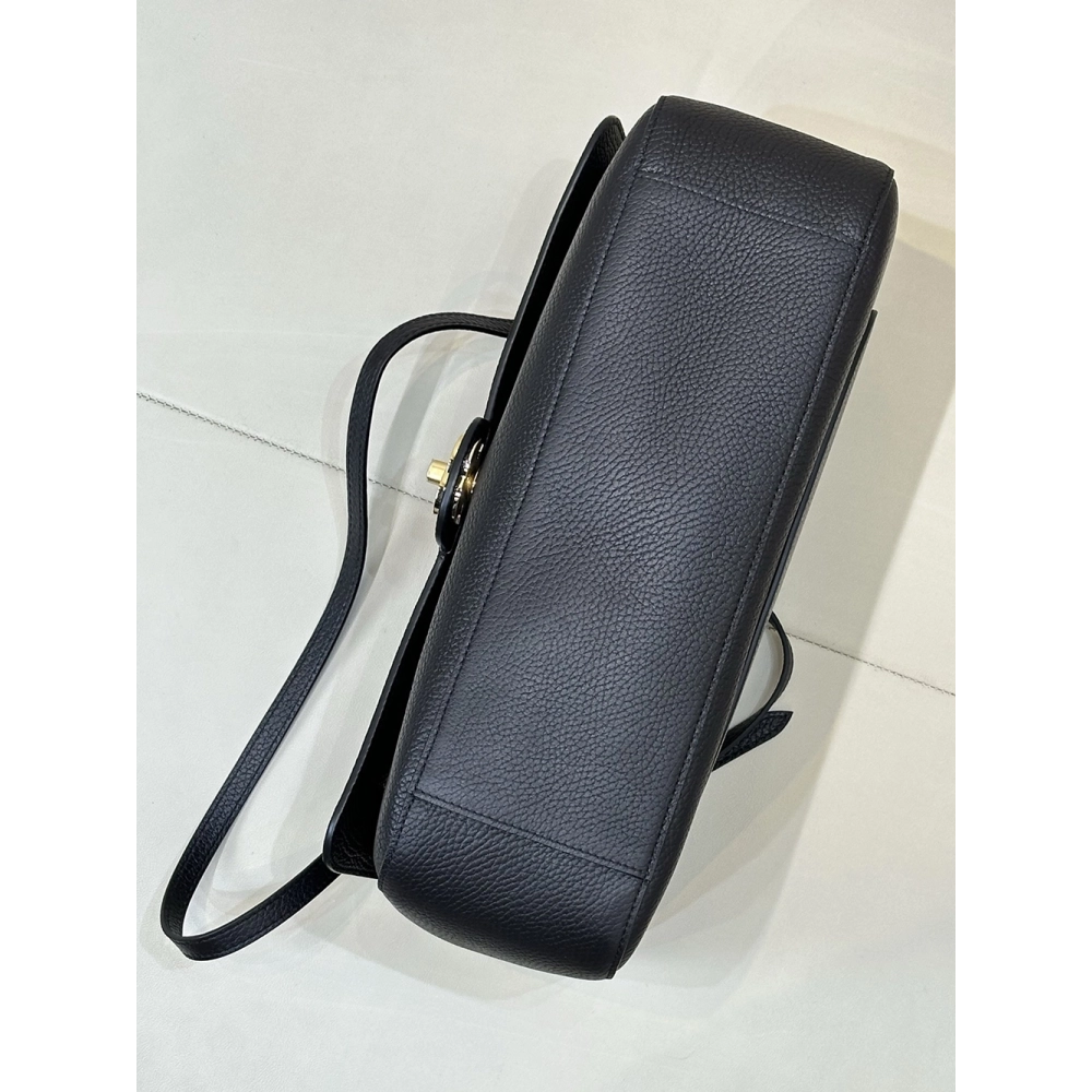 Chanel Maxi Flap bags AS6231 19.5X32X10cm,Christian Dior Bags