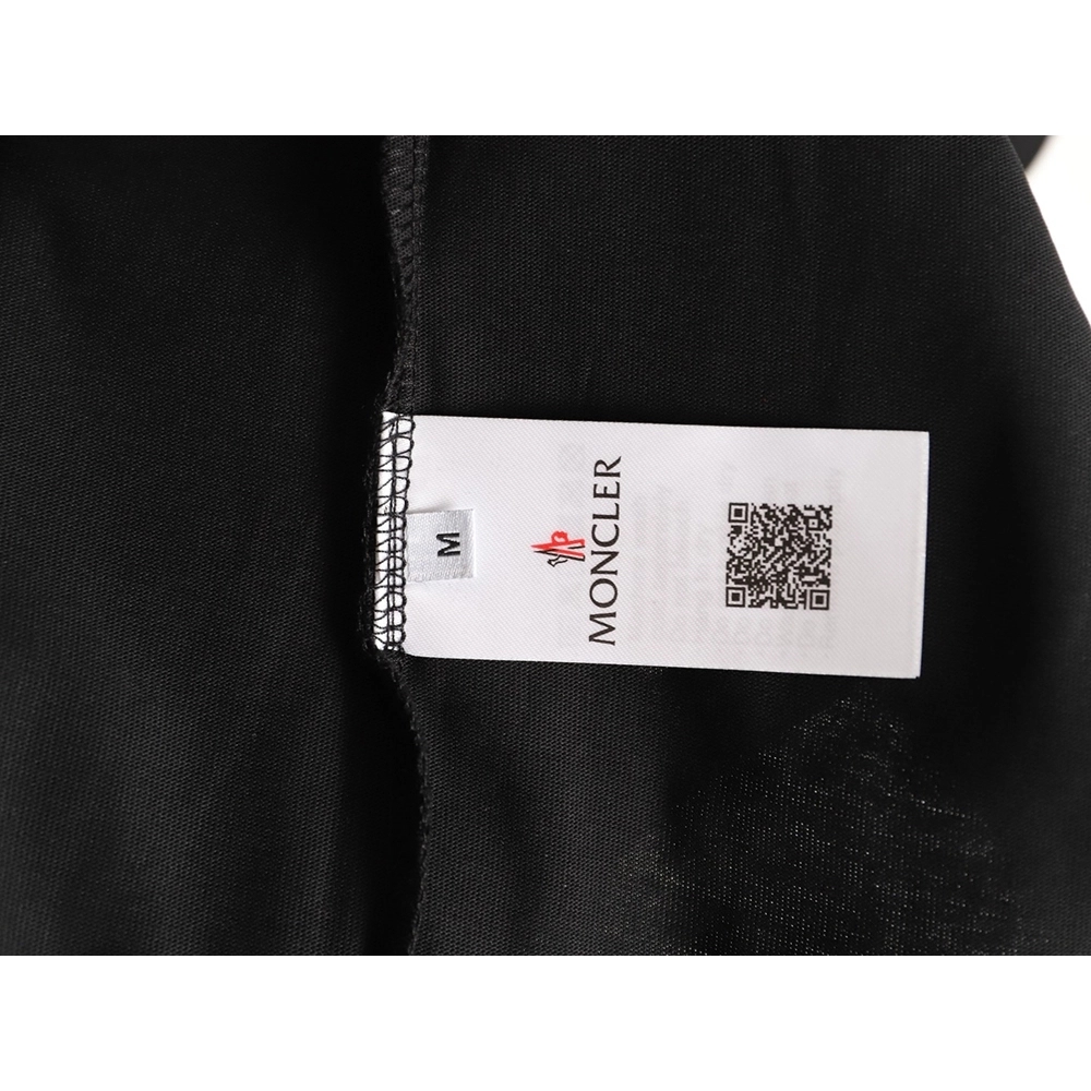 Moncler classic badge logo short-sleeved T-shirt TSK1,Moncler